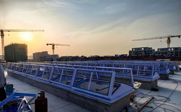 消防合阳排烟窗工作原理