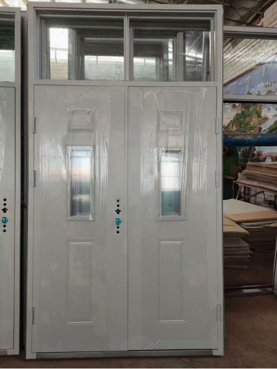 合阳学校教室门